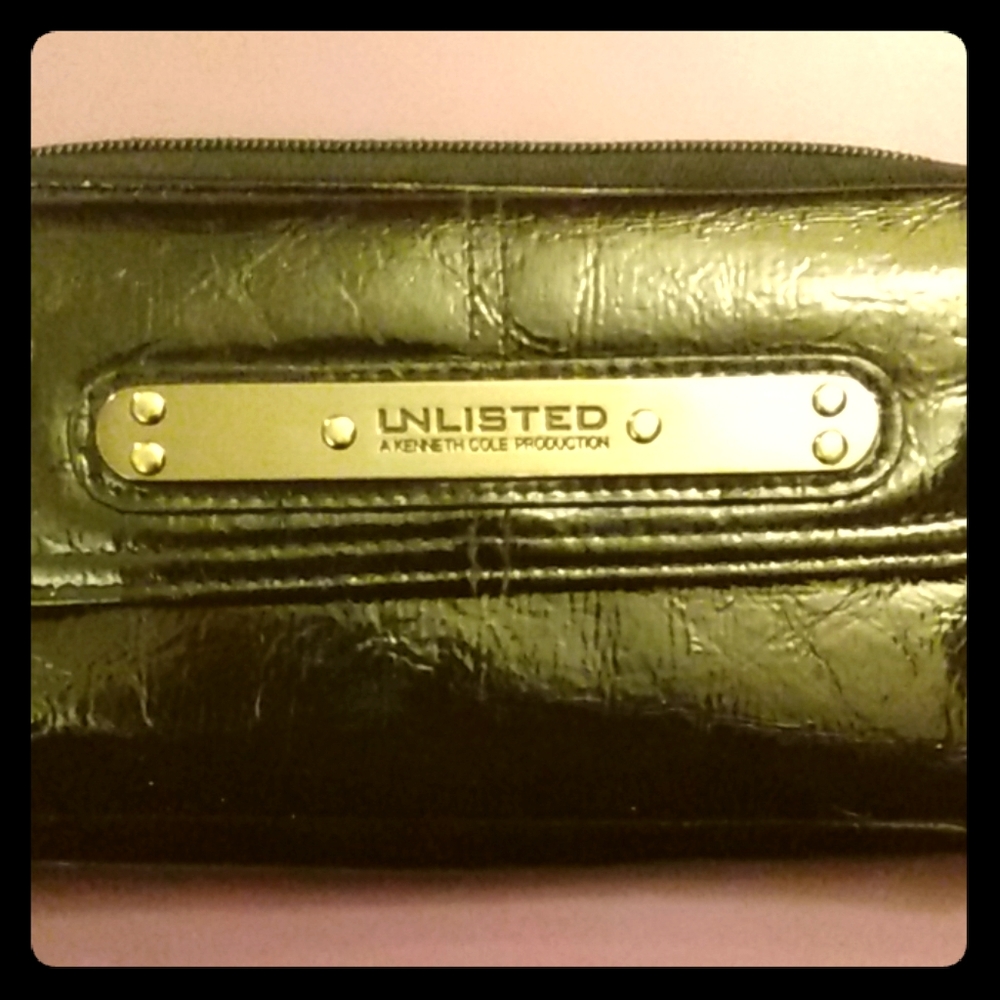 Women's Wallet Unlisted Kenneth Cole
